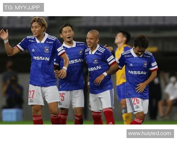 横滨水手与广岛球队精彩对决直播全程回顾与分析